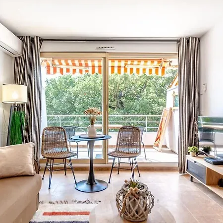 L'amoureux L Terrace & Parking L Shellter Saint-Tropez